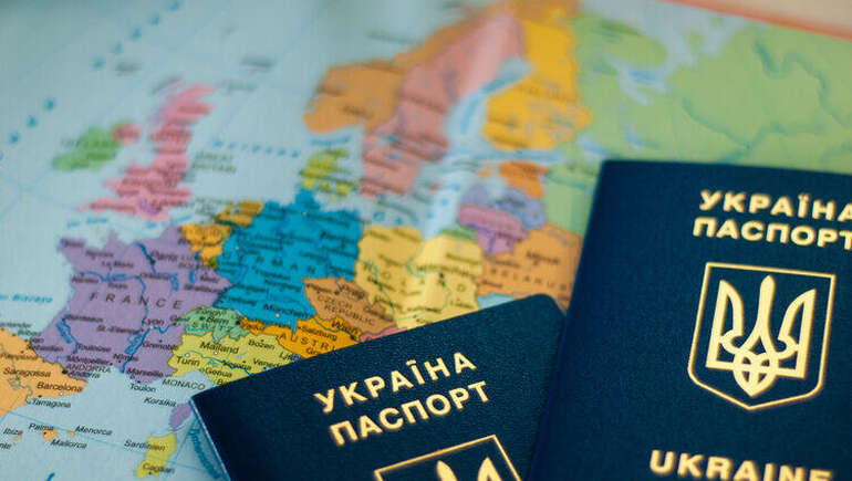Multiple citizenship in Ukraine: how the new law works in 2025